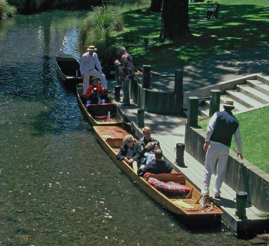 CHRISTCHURCH.. BOATING.JPG