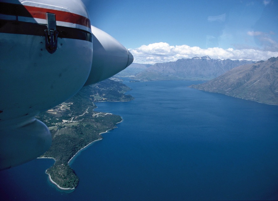 QUEENSTOWN. RETURN FLIGHT.JPG