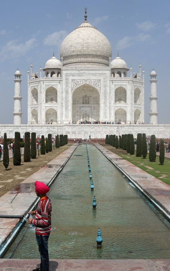AGRA.                    TAJ  MAHAL  2  views.JPG