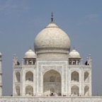AGRA.                 TAJ   MAHAL with 4 Minarets.JPG