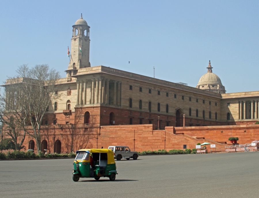 DELHI  NEW Parliament & Auto-Rickshaw.JPG