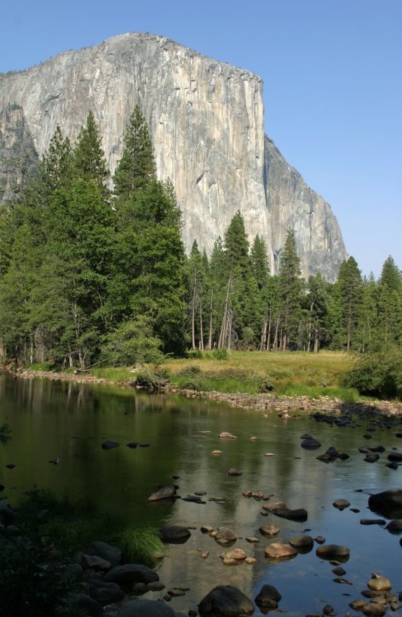 YOSEMITE.          EL CAPITAN MERCED .RIVER REFLECTIONS..jpg