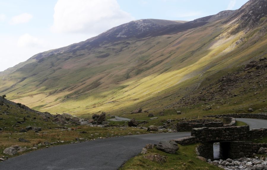 LAKE DISTRICT  HONISTER  PASS.jpg