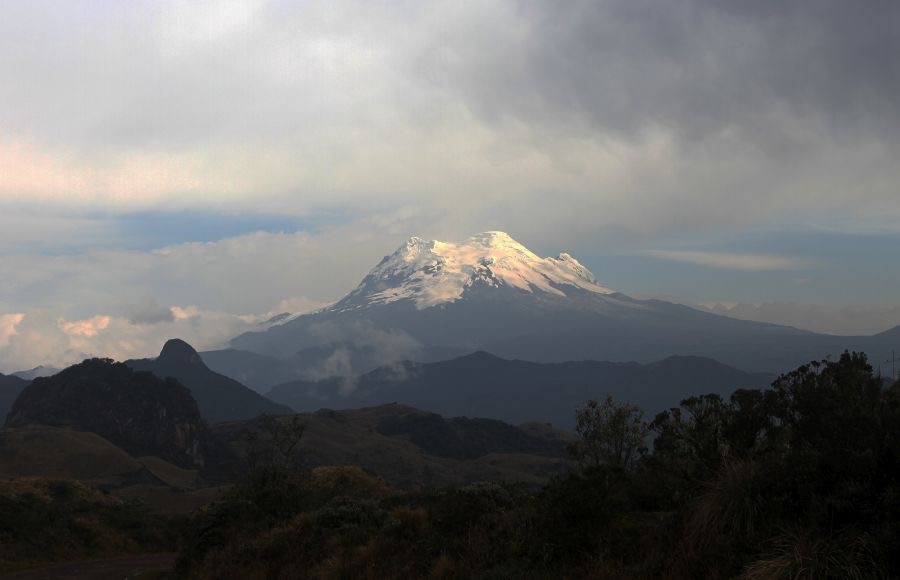 ANTISANA  VOLCANO from Papallacta Pass.jpg
