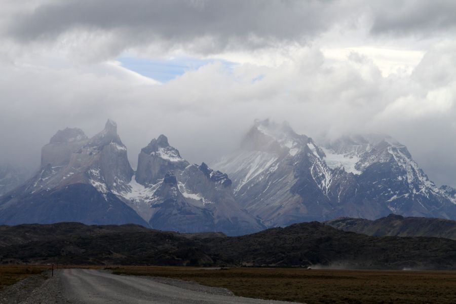 TORRESdelPAINE. Los Cuernos. Three       Granite Peaks.jpg