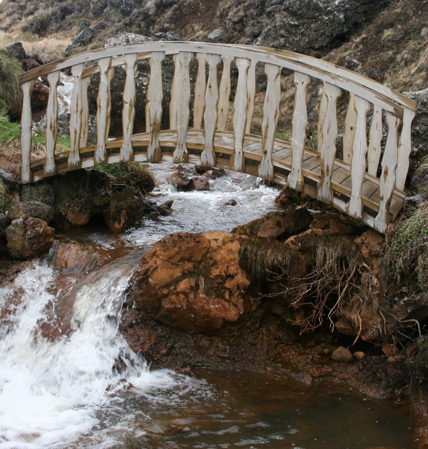 GODAFOSS     OLD FOOTBRIDGE.jpg